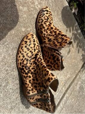 Gianni Bini Leopard Print Ankle Boots - Brown/Black